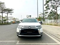 Bán xe Mitsubishi Outlander 2017 2.0 CVT giá 555 Triệu - Hà Nội