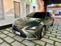 Bán xe Lexus ES 2023 250 giá 2 Tỷ 290 Triệu - TP HCM
