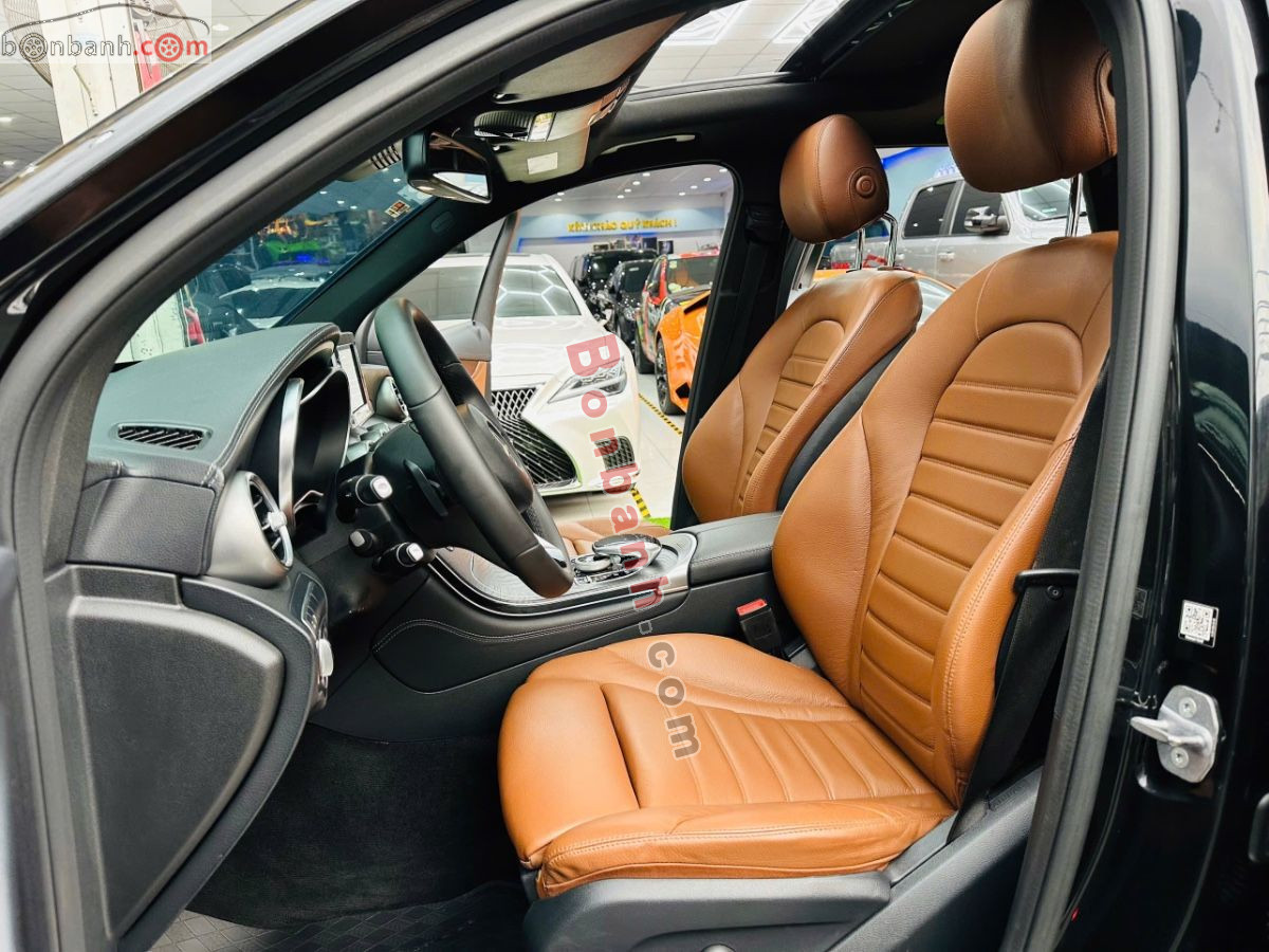 Mercedes Benz GLC 300 4Matic 2018 - 819 Triệu 5