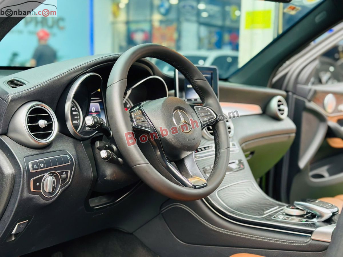 Mercedes Benz GLC 300 4Matic 2018 - 819 Triệu 7