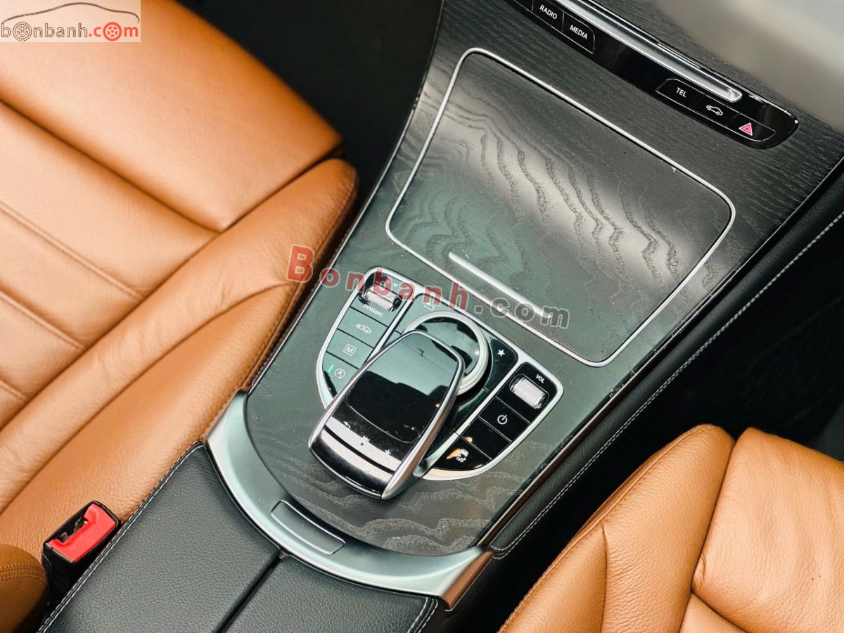Mercedes Benz GLC 300 4Matic 2018 - 819 Triệu 9