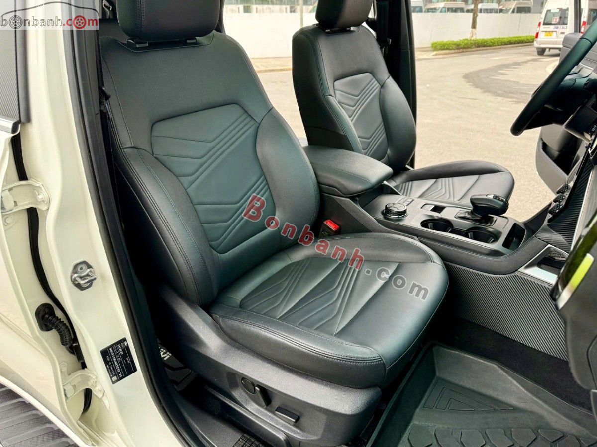 Ford Everest Titanium Plus 2.0L 4x4 AT 2024 - 1 Tỷ 379 Triệu 7