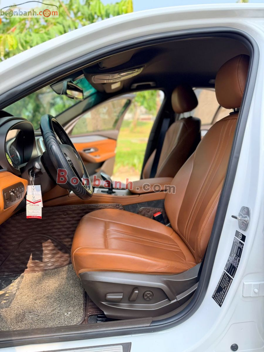 VinFast Lux A 2.0 Premium 2.0 AT 2021 - 565 Triệu 8