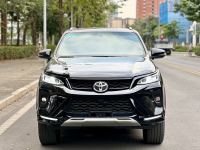 Bán xe Toyota Fortuner 2020 2.4G 4x2 AT Legender giá 960 Triệu - Hà Nội