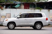 Bán xe Toyota Land Cruiser 2015 VX 4.6 V8 giá 2 Tỷ 50 Triệu - TP HCM
