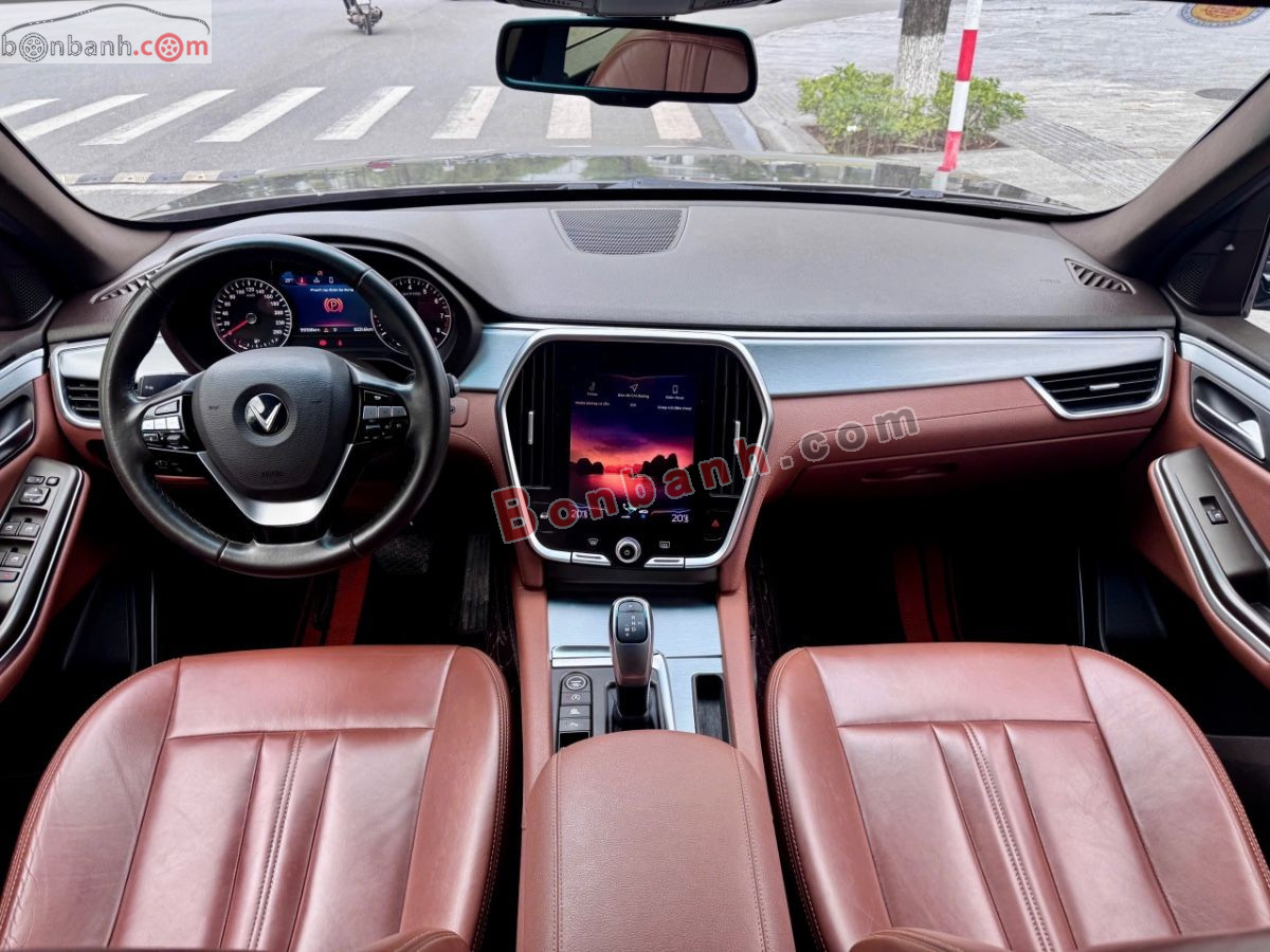 VinFast Lux SA 2.0 Premium 2.0 AT 2020 - 605 Triệu 5