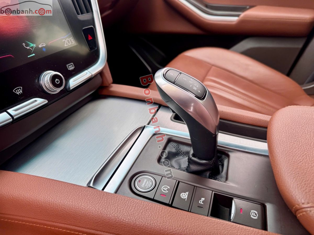 VinFast Lux SA 2.0 Premium 2.0 AT 2020 - 605 Triệu 6