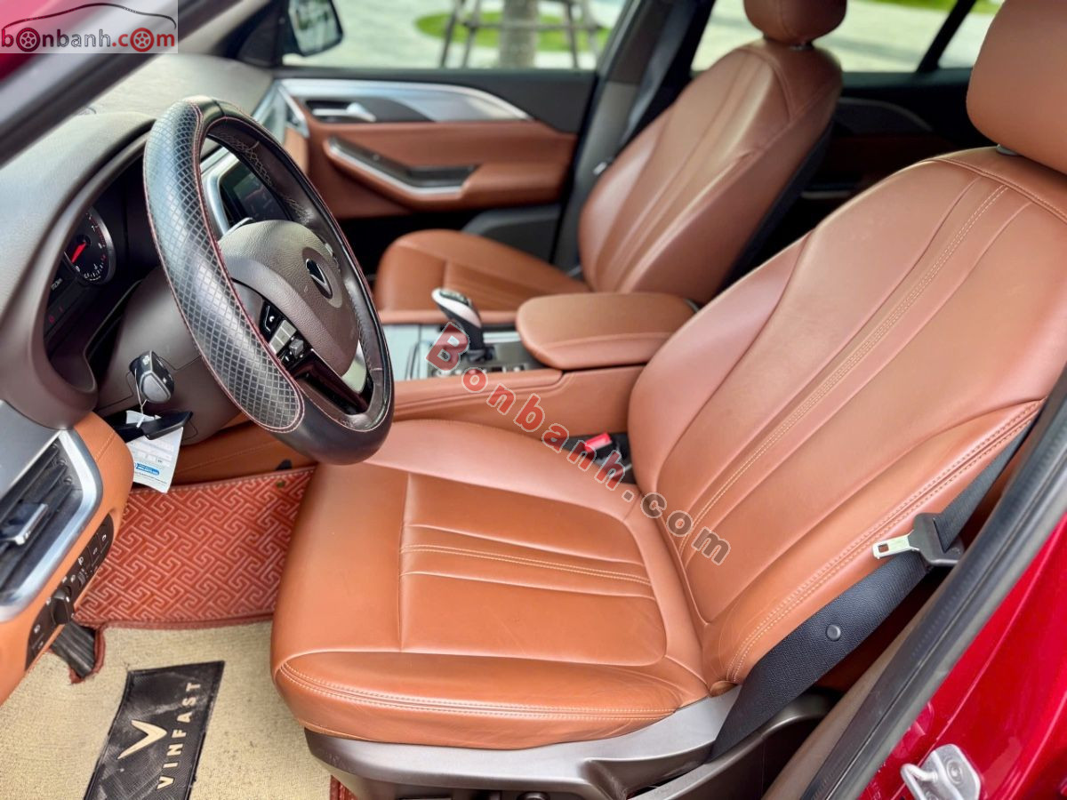 VinFast Lux SA 2.0 Premium 2.0 AT 2019 - 585 Triệu 6