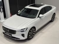 Volvo S90 2025