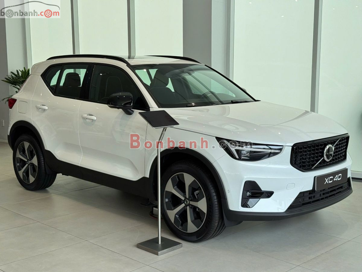 Volvo XC40 Ultra B5 AWD 2025 - 1 Tỷ 620 Triệu