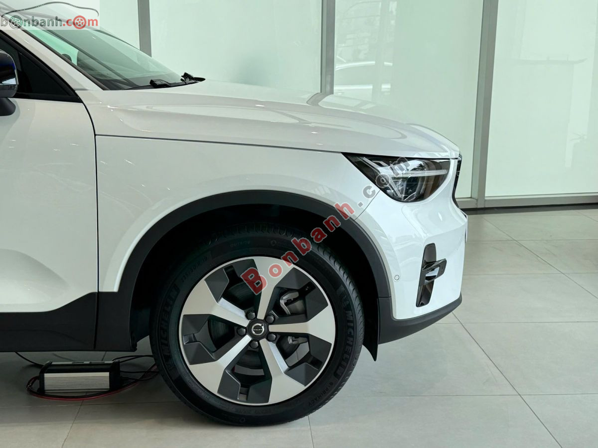 Volvo XC40 Ultra B5 AWD 2025 - 1 Tỷ 620 Triệu 2