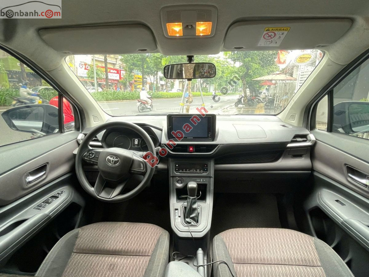 Toyota Avanza Premio 1.5 AT 2023 - 425 Triệu 7