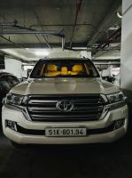 Bán xe Toyota Land Cruiser 2016 VX 4.6 V8 giá 3 Tỷ 330 Triệu - TP HCM