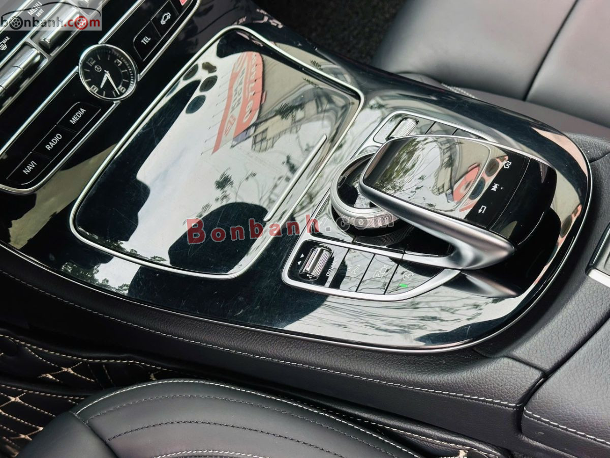 Mercedes Benz E class E300 AMG 2019 - 1 Tỷ 198 Triệu 9