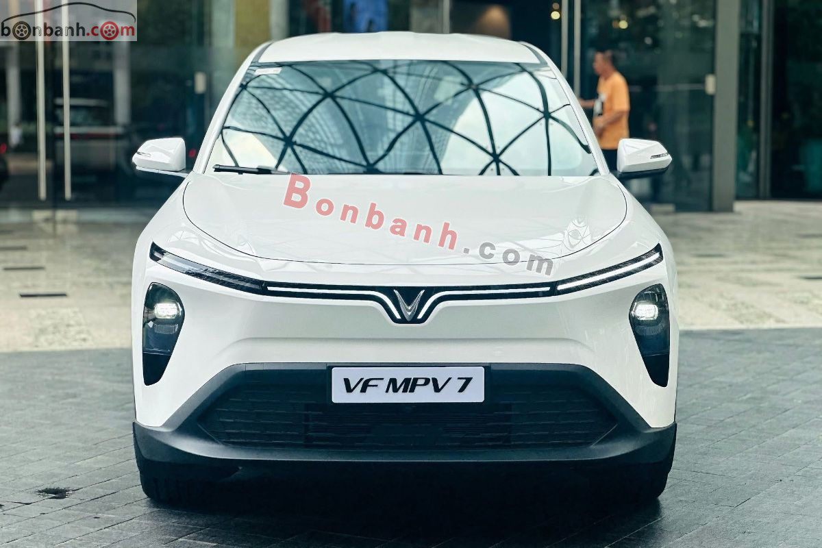 VinFast VF MPV 7 AT 2026 - 674 Triệu 3