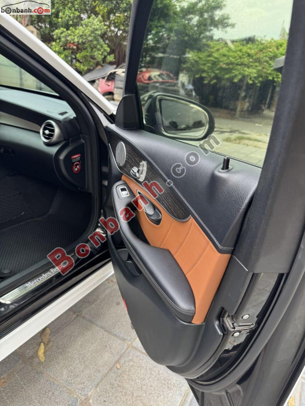 Mercedes Benz C class C300 AMG 2019 - 820 Triệu 7