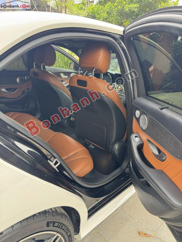 Mercedes Benz C class C300 AMG 2019 - 820 Triệu 8