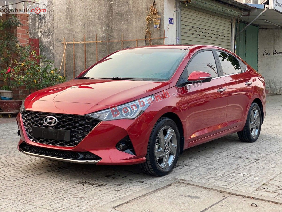 Đánh giá Hyundai Accent: Rộng rãi, nhiều trang bị, giá tốt