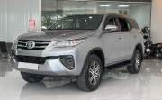 Bán xe Toyota Fortuner 2018 2.4G 4x2 MT giá 693 Triệu - TP HCM