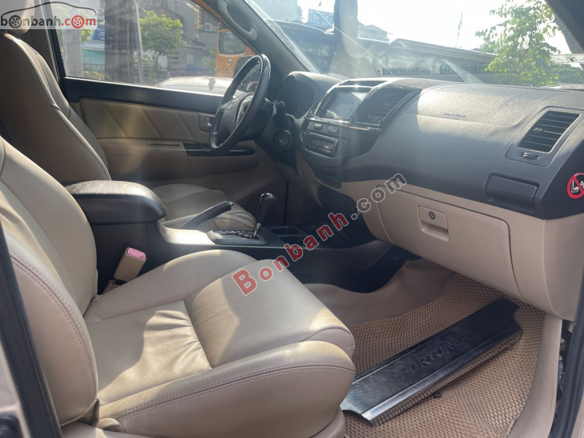 Toyota Fortuner 2.7V 4X2 AT 2016 - 445 Triệu 6