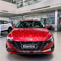 Hyundai Elantra 2024