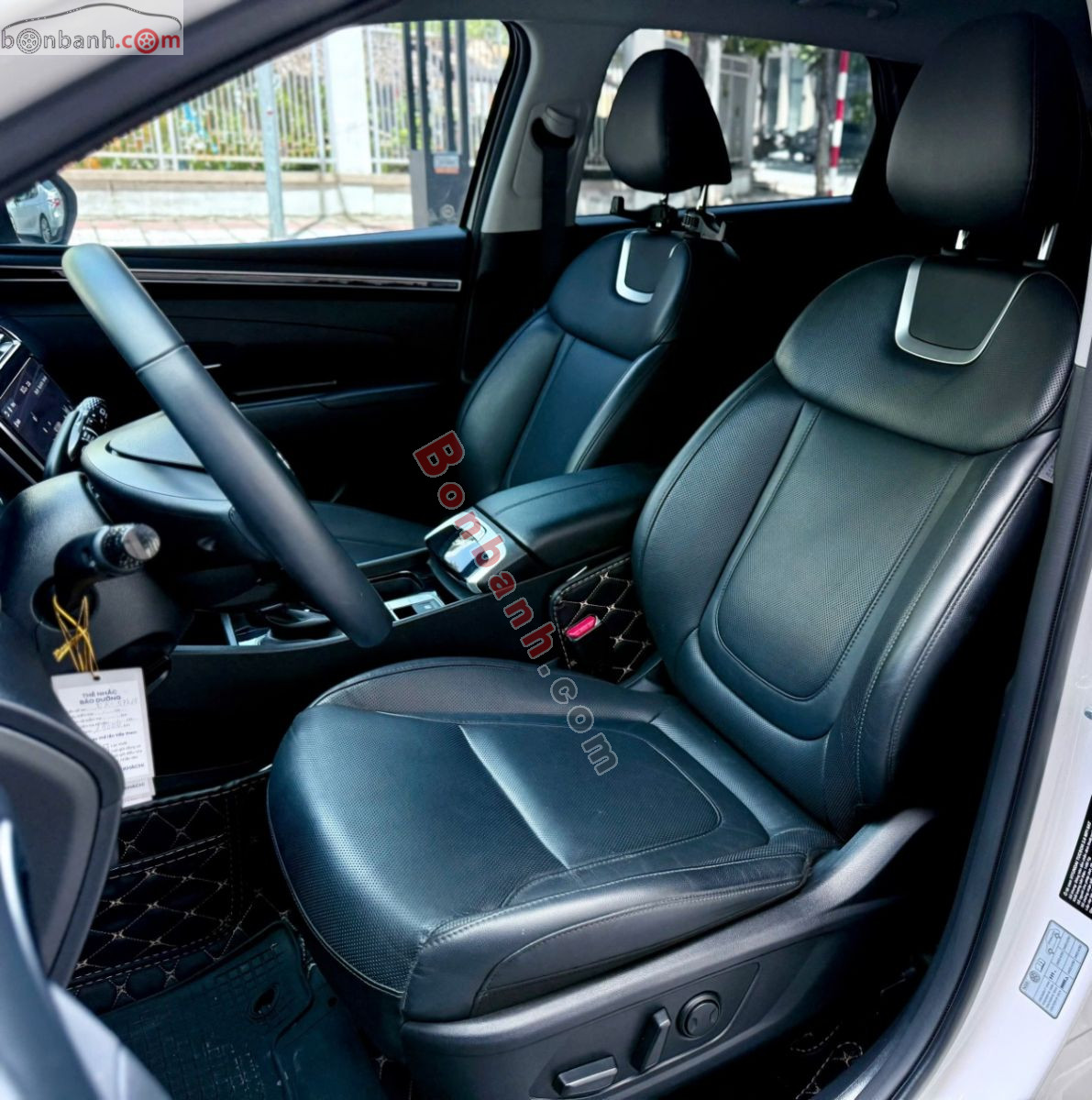 Hyundai Tucson 2.0 AT Tiêu chuẩn 2023 - 679 Triệu 7