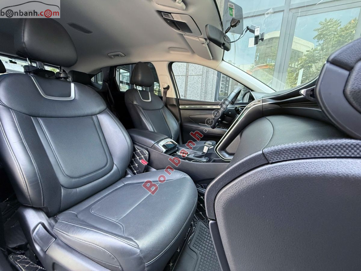 Hyundai Tucson 2.0 AT Tiêu chuẩn 2023 - 679 Triệu 10
