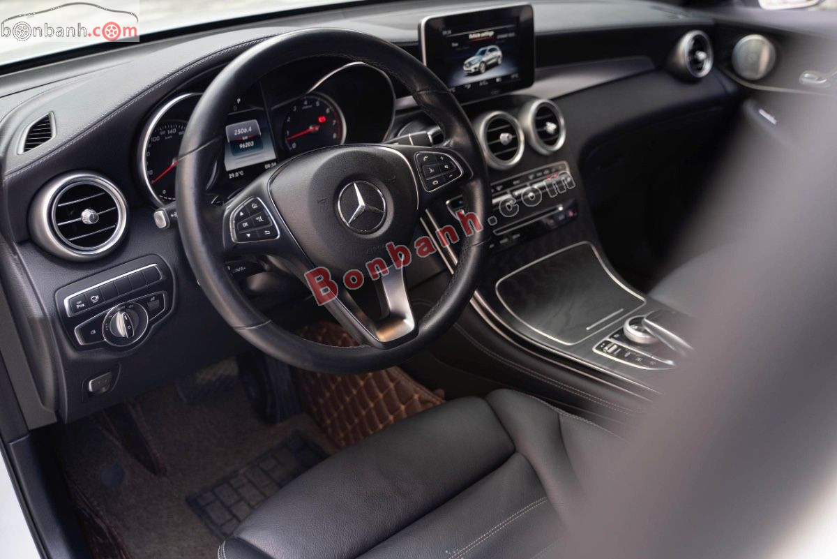 Mercedes Benz GLC 300 4Matic 2018 - 939 Triệu 6