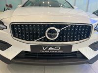 Bán xe Volvo V60 Cross Country B5 AWD 2022 giá 2 Tỷ 152 Triệu - Đà Nẵng