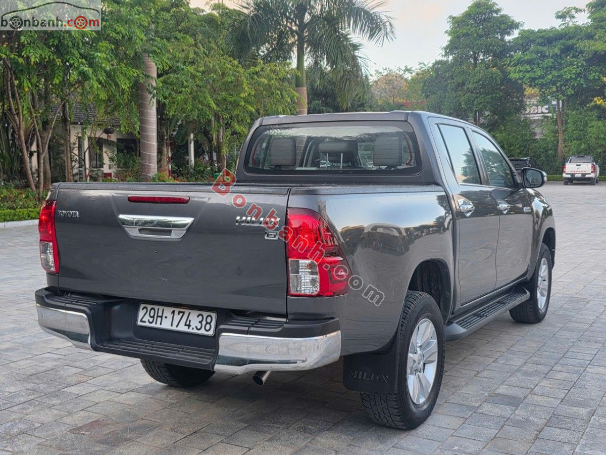 Toyota Hilux 2.8G 4x4 AT 2016 - 595 Triệu 5