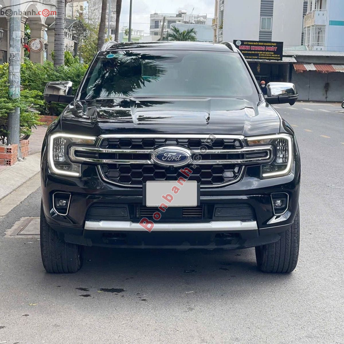 Ford Everest Titanium 2.0L 4x2 AT 2025 - 1 Tỷ 230 Triệu