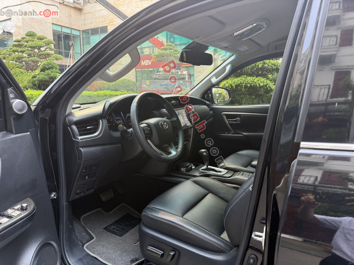 Toyota Fortuner 2.8L 4x4 AT 2022 - 940 Triệu 7