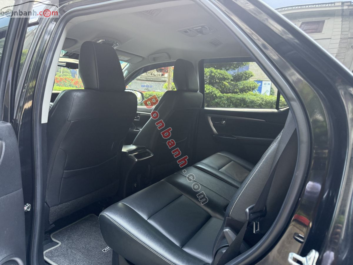 Toyota Fortuner 2.8L 4x4 AT 2022 - 940 Triệu 9