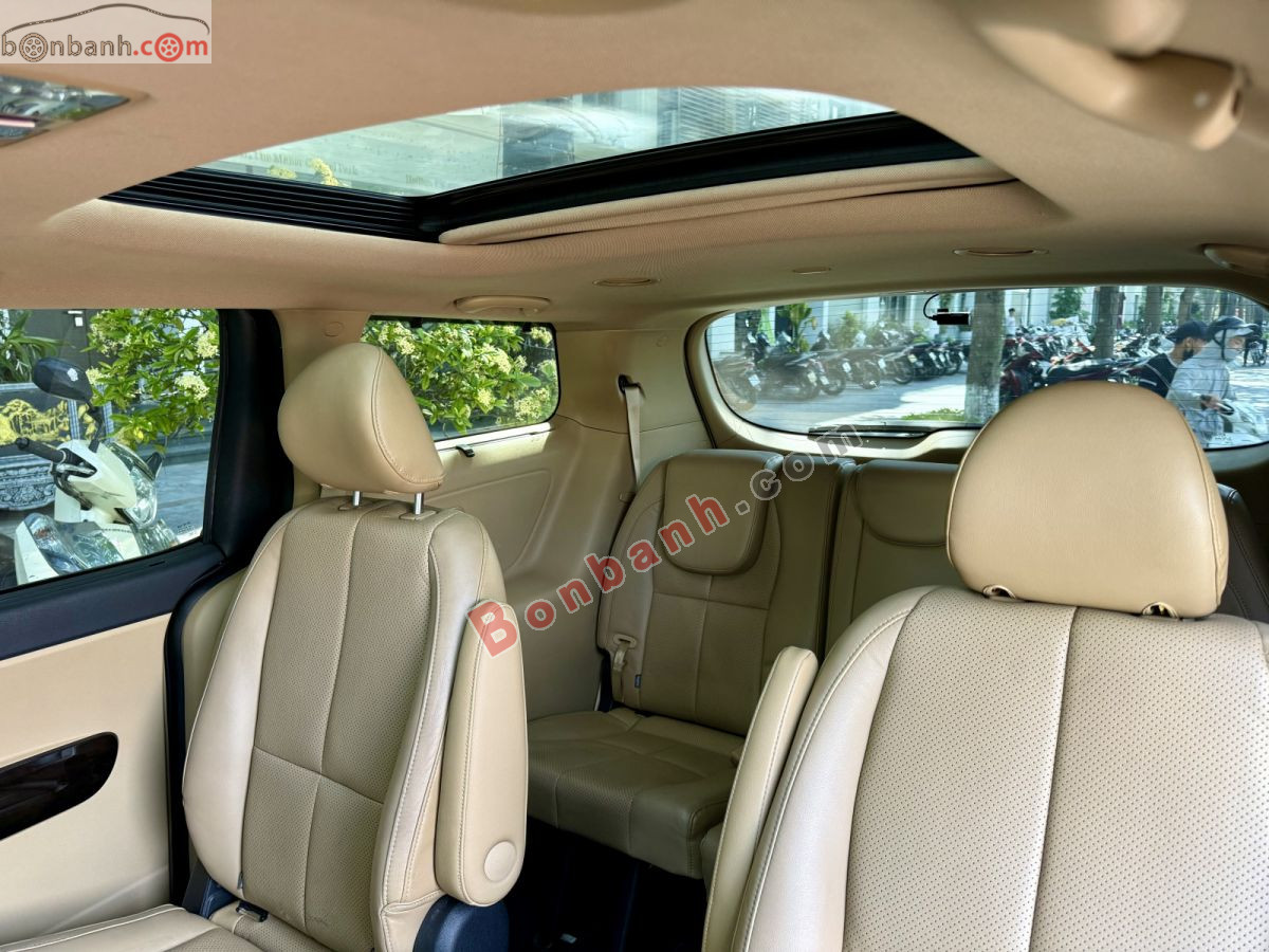 Kia Sedona Platinum D 2018 - 640 Triệu 7