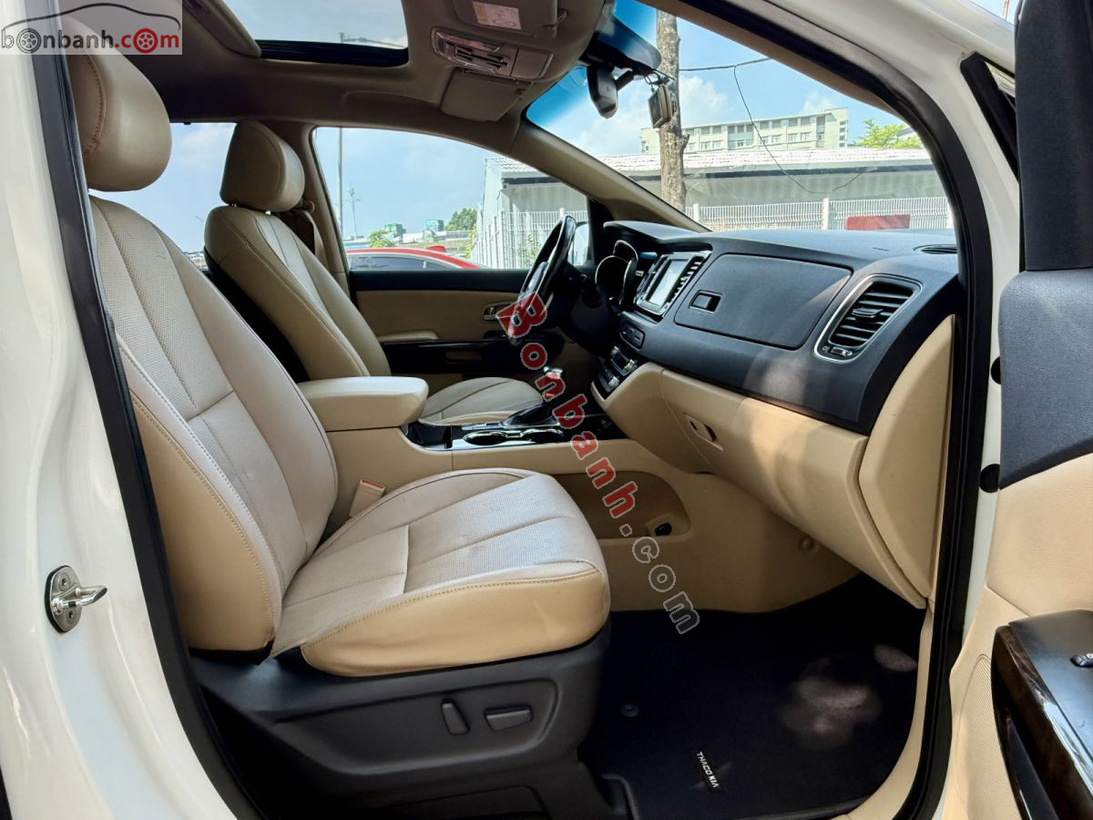 Kia Sedona Platinum D 2018 - 640 Triệu 9