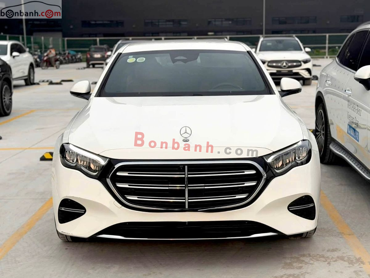 Mercedes Benz E class E200 Exclusive 2025 - 2 Tỷ 390 Triệu