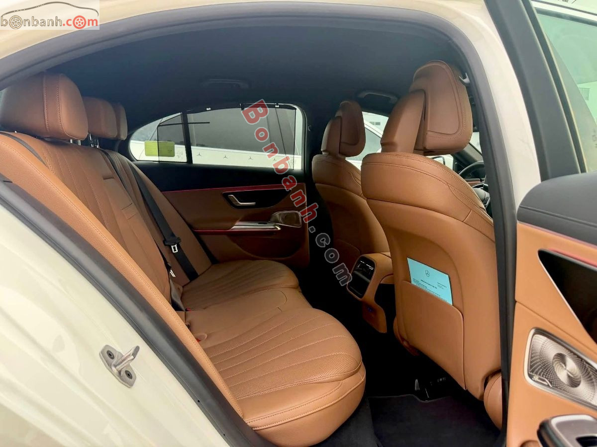 Mercedes Benz E class E200 Exclusive 2025 - 2 Tỷ 390 Triệu 8