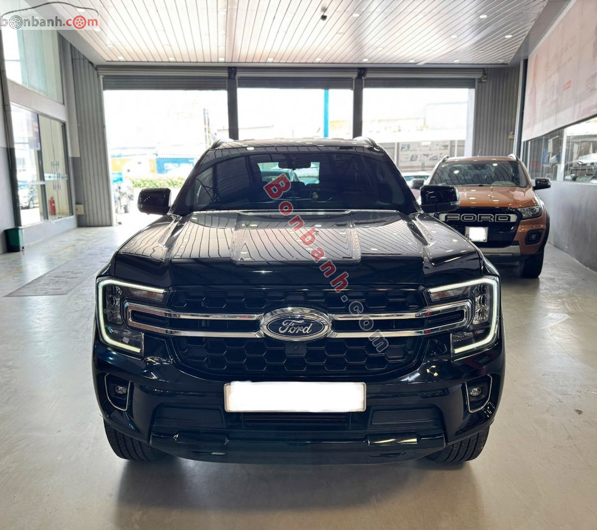Ford Everest Ambiente 2.0L 4x2 AT 2024 - 1 Tỷ 20 Triệu