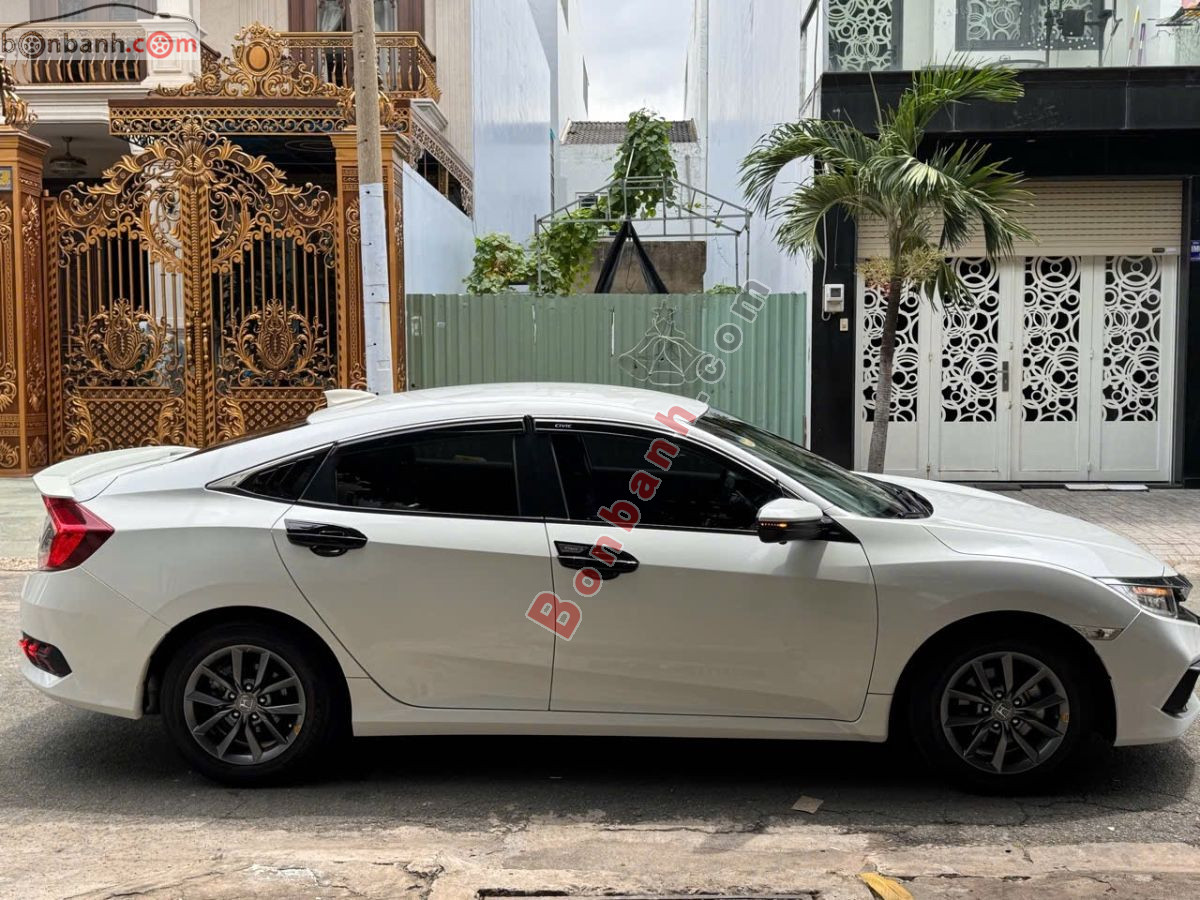 Honda Civic G 1.8 AT 2021 - 570 Triệu 2