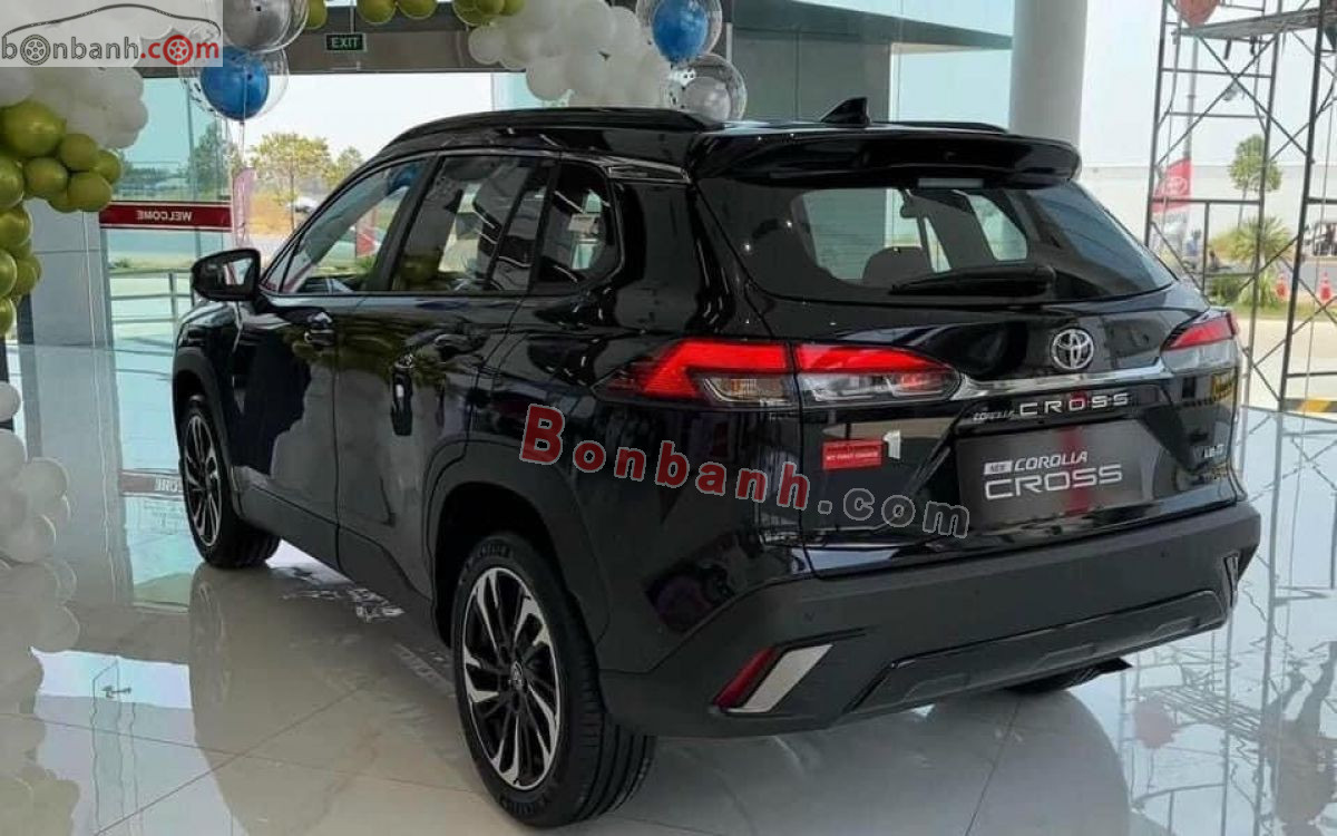 Toyota Corolla Cross 1.8V 2026 - 780 Triệu 2