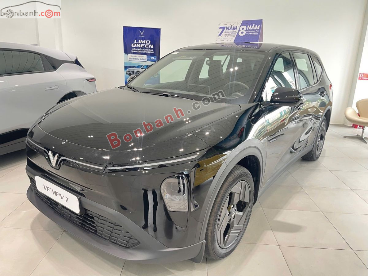 VinFast VF MPV 7 AT 2026 - 725 Triệu 3