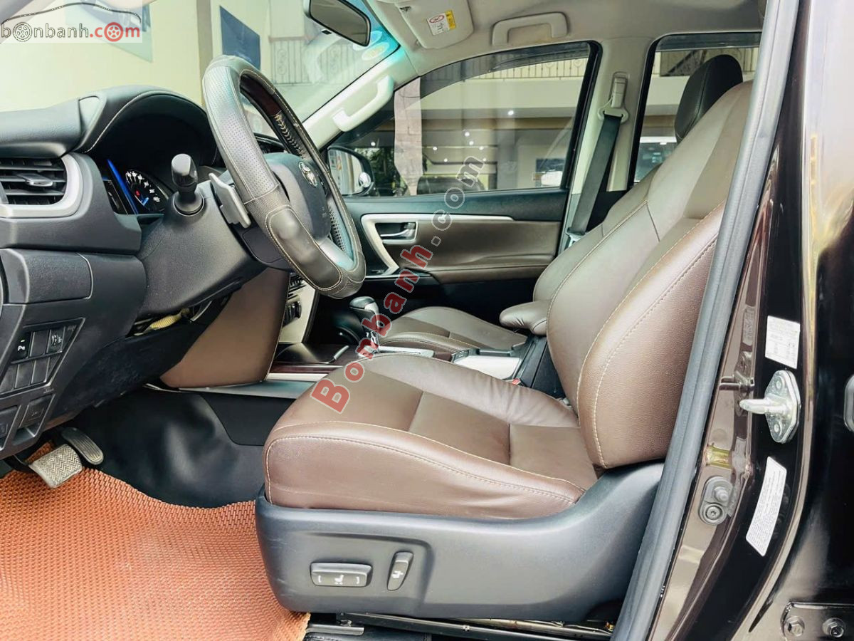 Toyota Fortuner 2.7V 4x2 AT 2017 - 630 Triệu 10