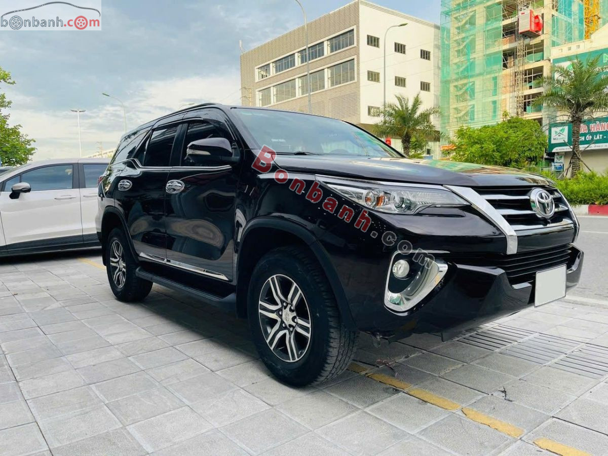 Toyota Fortuner 2.7V 4x2 AT 2017 - 630 Triệu 2