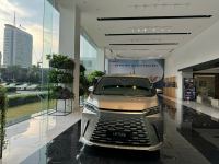 Lexus LM 2025