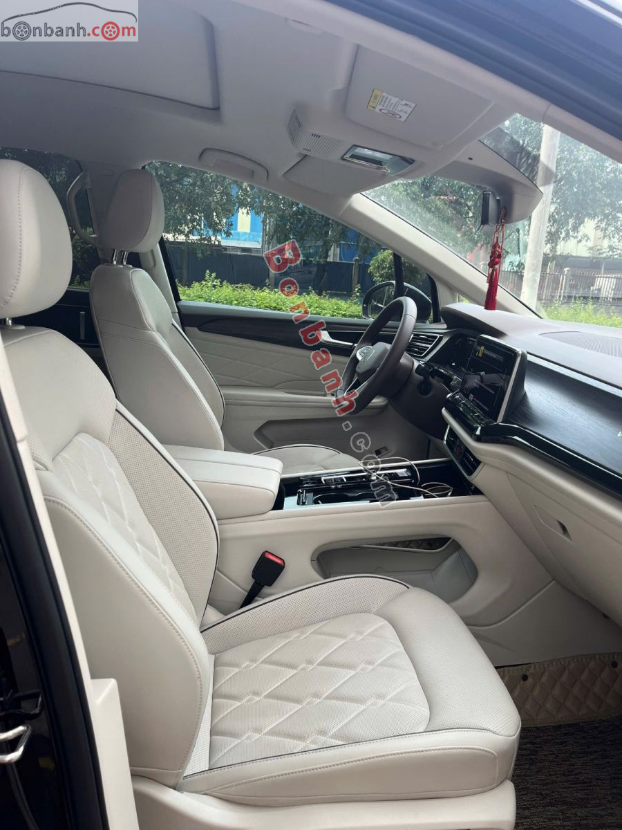Volkswagen Viloran Luxury 2024 - 1 Tỷ 939 Triệu 6