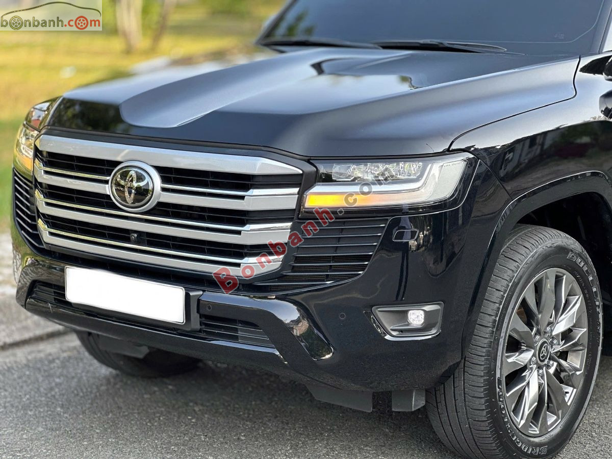 Toyota Land Cruiser VXR 4.0 V6 2022 - 4 Tỷ 486 Triệu 3