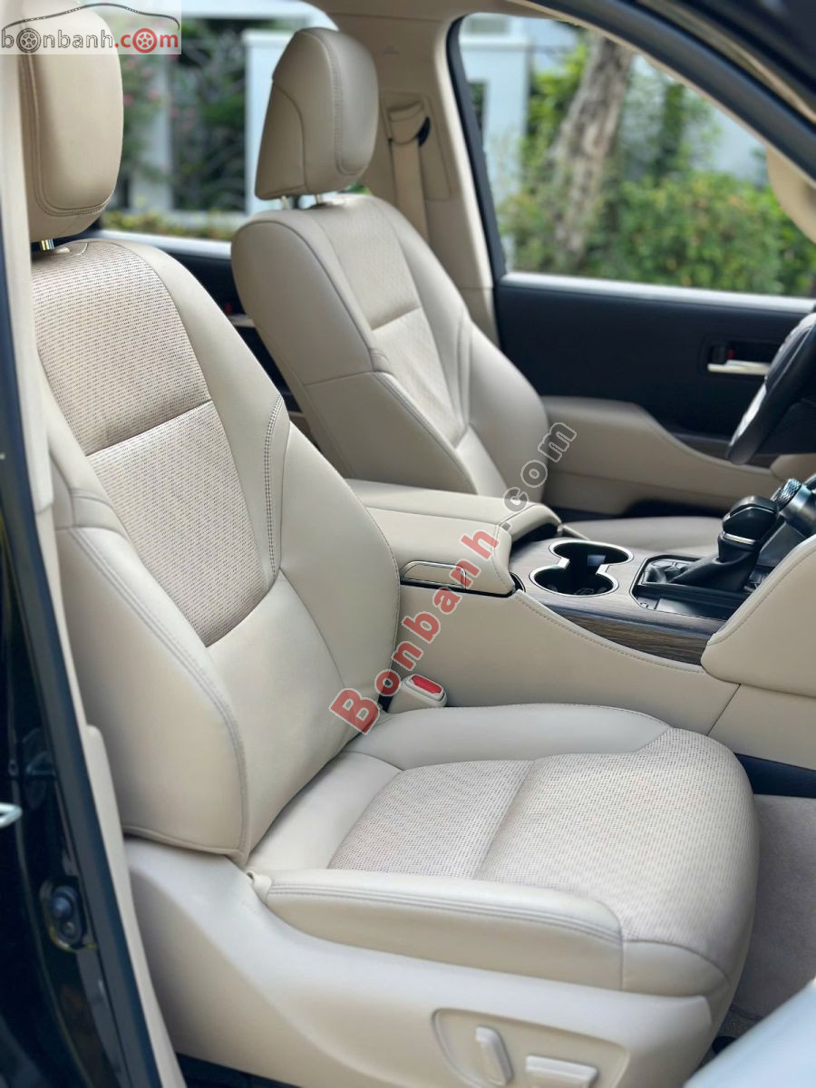 Toyota Land Cruiser VXR 4.0 V6 2022 - 4 Tỷ 486 Triệu 6