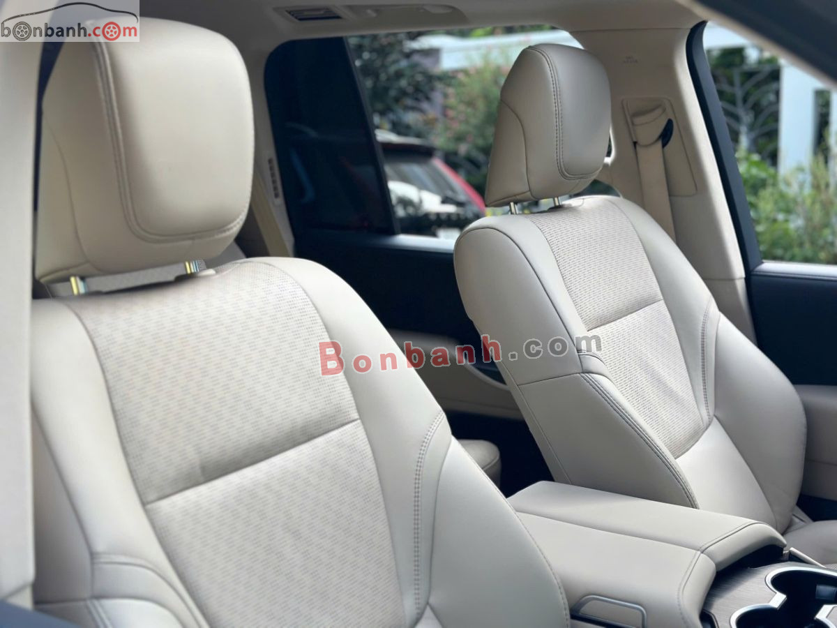 Toyota Land Cruiser VXR 4.0 V6 2022 - 4 Tỷ 486 Triệu 7