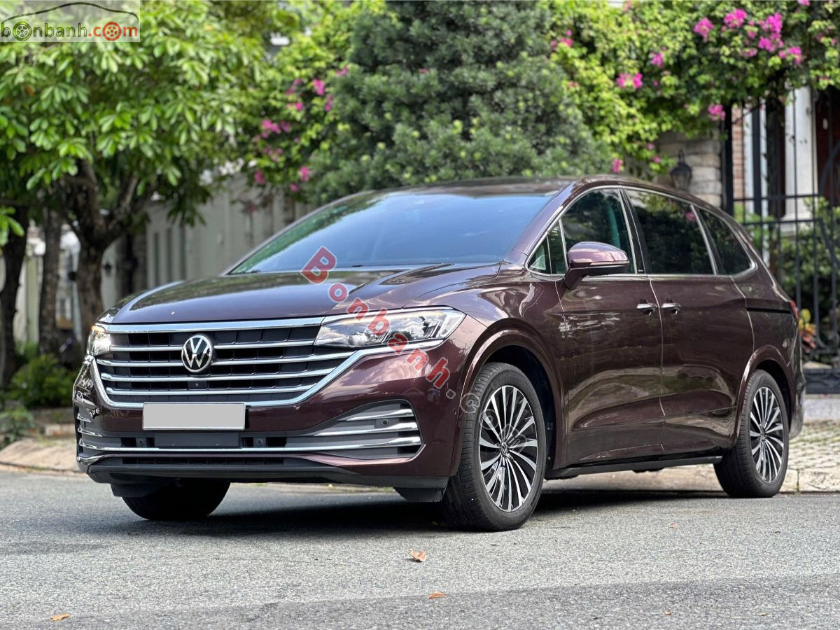Volkswagen Viloran Luxury 2024 - 1 Tỷ 790 Triệu