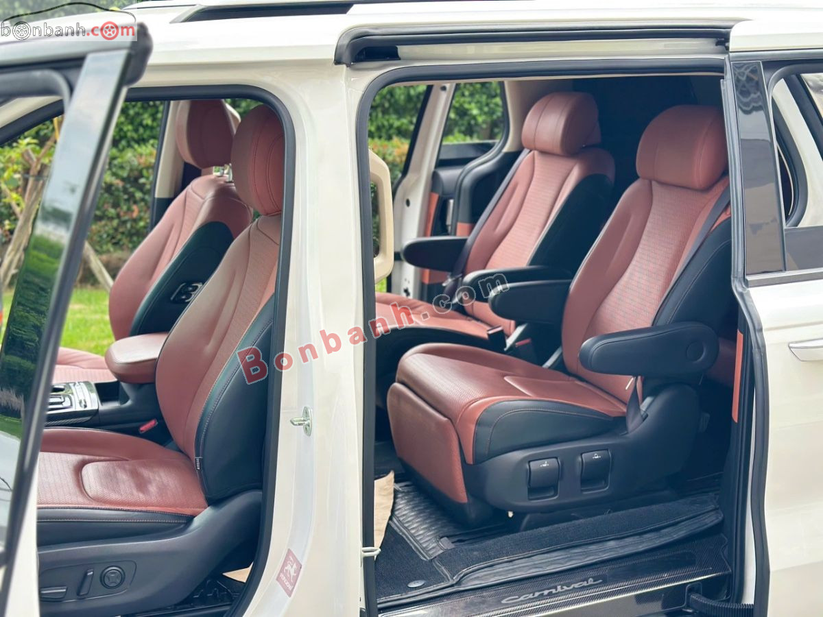 Kia Carnival Premium 2.2D 7S 2023 - 950 Triệu 8